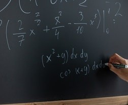 千万别学国际标准舞专业？此专业的优势劣势优缺点！